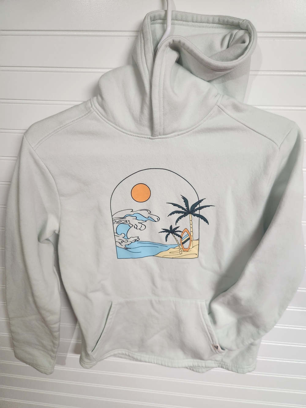 Liv Outdoor youth 14/16 unisex Mint Green Hoodie with Beach Graphic